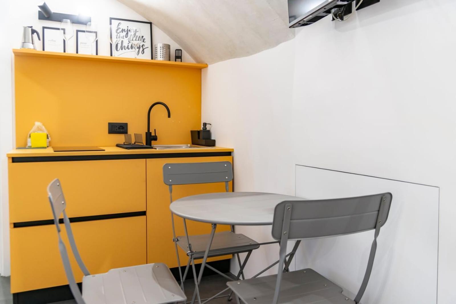 Apartamento Casa Mirelli By Dimorra Nápoles Exterior foto